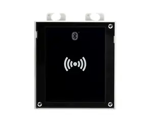 2N IP Verso Bluetooth a 13.56MHz + 125kHz RFID čtečka