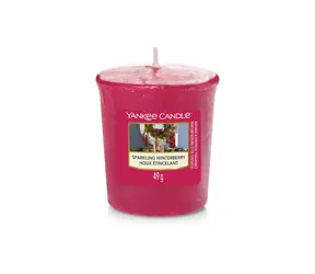 Yankee Candle Sparkling Winterberry vonná svíčka votivní 49g