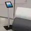 StarTech Uzamykatelný podlahový stojan pro iPad / Stojan pro tablet / do 9,7" / nosnost 1,5 kg / zámek