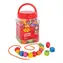Bigjigs Toys Dřevěné navlékací korálky v dóze / od 3 let