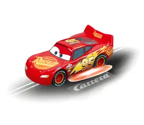 Carrera 64150 GO Disney Cars Lightning McQueen / Auto pro autodráhu / 1:43