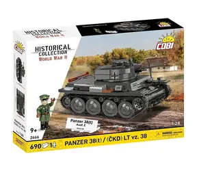 COBI 2666 II WW Panzer 38(t) / Stavebnice / 690 kostek / 1:28 / 1 figurka / od 9 let