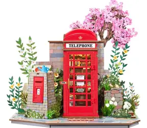 ROBOTIME Miniatura Telefonní budka s knihami a květinami / Zarážka na knihy / 3D skládačka / dřevo / 116 dílků