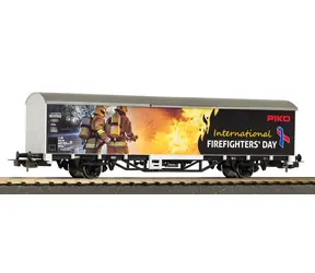 Piko 27902 International Firefighters Day / Krytý vagón / H0 (1:87) / Délka 160 mm / Rádius 358 mm / od 14 let