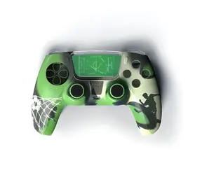 uRage PS5 Accessory Pack 6in1 Soccer / Sada příslušenství pro ovladač PS5 / ochranný kryt / nástavce páček