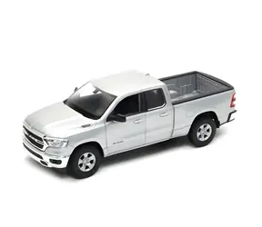 WELLY Model auta Dodge Ram 1500 (2019) vínová / 1:27 / od 8 let