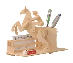 WOODCRAFT Dřevěné 3D puzzle Stojánek na tužky Dostihy / od 5 let / Obtížnost: nízká