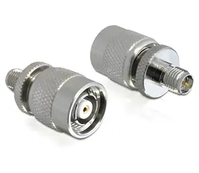 Delock adaptér RP-SMA(M) na RP-TNC(F) / Adaptér / kov / stříbrná