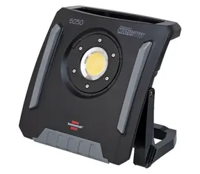 Brennenstuhl LED hybridní reflektor s baterií / Pracovní reflektor / 6200 lm / IP65 / 6500 K