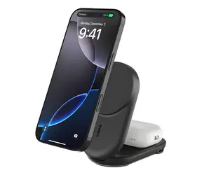 Belkin BOOST CHARGE PRO Qi2 černá / Bezdrátová skládací nabíječka 2v1 / magnetická / 25W