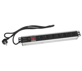 XtendLan 19" rozvodný panel 5x230V, 2x IEC / Rozvodný panel / ČSN / vypínač / nadproudová ochrana / kabel 1,8 m