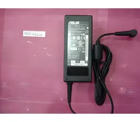 ASUS 65W 19V černá / Napájecí adaptér pro notebook / K40C-1A