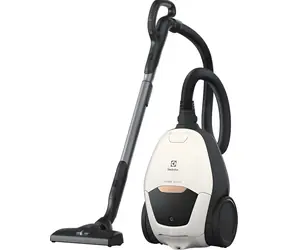 Electrolux Pure D8 PD82-ALRG bílá / Sáčkový vysavač / 650 W / 3,5 l / 57 dB / rádius 12 m