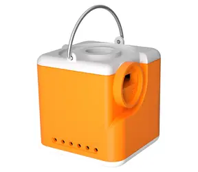 Flextail Nano Pump 5C1 oranžová / Přenosná vzduchová pumpa / tlak 4,5 kPa / průtok 200 l/min / LED svítilna