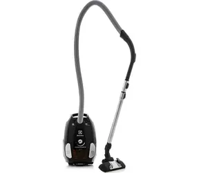 Electrolux EPF63EB-S černá / Sáčkový vysavač / 700 W / 3,5 l / 76 dB / rádius 9 m