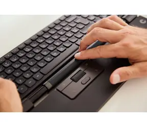 Contour RollerMouse Pro / Myš s ergonomickou podložkou / veganská kůže / 2800 DPI / 6 tlačítek / USB-C