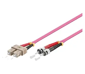 Good Connections SC/ST fialová / Optický patch kabel / Duplex / OM4 / 50/125 µm / LSZH / 7,5 m