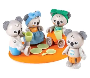 HAPE Figurky Rodina koaly E3528 / Herní figurky / bambus, bioplast / od 3 let