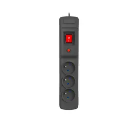 Armac Multi M3 černá / Přepěťová ochrana / 3 zásuvky / 1,5 m kabel / 2500 W