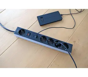 Brennenstuhl prodlužovačka 5 zásuvek šedá/černá / Prodlužovací kabel / USB-C PD 45W / 2x USB-A / 1,5 m