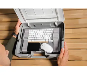 Fellowes BREYTA bílá / Kufřík se stojanem na notebook / do 14" / nastavitelná výška 5 pozic / uzamykatelný