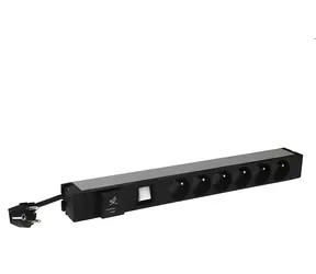 Legrand PDU 6x 230V s přepěťovou ochranou / Rozvodný panel / 1U / 16 A / 3700 W / kabel 3 m