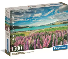 CLEMENTONI Puzzle Lupiny u jezera Tekapo / 1500 dílků / od 18 let