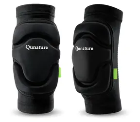 Qunature 2206000102 Chrániče loktů na lyžování černá vel. M / Chrániče loktů / velikost M