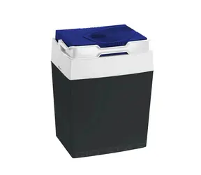 Giostyle Brio 29 l / Autochladnička / 12 V / objem 29 l / chladí o 18 °C / polypropylen