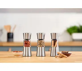 Cole&Mason Stadthampton / Mlýnek na koření a chilli / keramický mechanismus / výška 16,5 cm / bez náplně