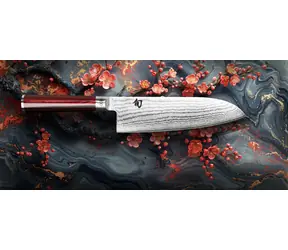 KAI Shun Classic Nůž Santoku červený 19 cm / VG-MAX ocel / 32 vrstev damašku / 61 HRC / Limitovaná edice