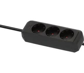 Brennenstuhl Eco-Line černá / Prodlužovací kabel / 3x zásuvka / 1,5 m / IP20