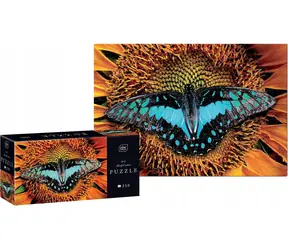INTERDRUK Puzzle Colorful Nature: Motýl / 250 dílků / 48 × 33 cm