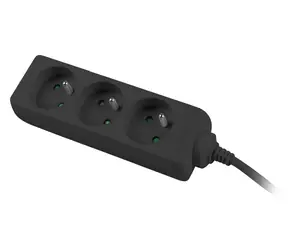 Lanberg PS0 černá / Prodlužovací přívod / 3 zásuvky / 1,5 m / 230 V / bez vypínače
