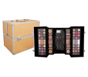 2K Super Model Beauty Train Case Dekorativní kazeta 122,6 g Gold