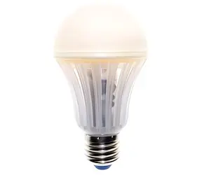 Tesla CRYSTAL BULB / LED žárovka / E27 / 9,5W / 230V / 900lm / 2700K teplá bílá / 360° / stmívatelná