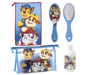CERDA Toaletní taška Paw Patrol / Toaletní sada / Ručník, kartáč na vlasy, lahvička na šampon