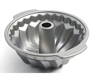 KitchenAid Bábovková forma 24 cm šedá / Forma na pečení / kulatá / hliník, ocel / 1 ks
