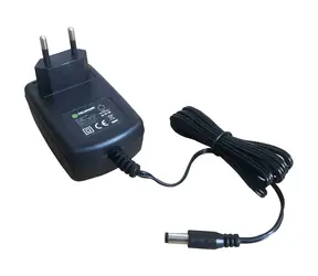 Fieldmann FDV 90352RN / Rychlonabíječka / 14,4 V / 230 V, 50 Hz