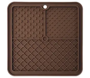 Epic Pet Lick&Snack Lízací podložka čtverec hnědá 20x20cm