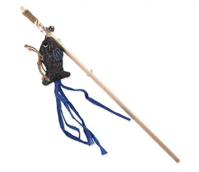 Magic Cat Hračka - Natural Fun šidítko ryba s rolničkou a šantou kočičí šedá 40cm