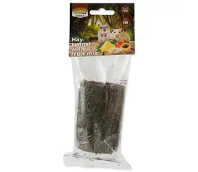 Nature Land Pochoutka Nibble válec ze sena plněný ovocem 125g