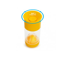 Munchkin - Netekoucí hrnek s infuzérem 414 ml - žlutá / Od 18 měsíců