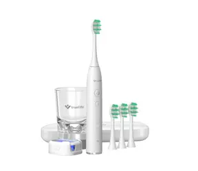 TrueLife SonicBrush GL UV bílá / Sonický zubní kartáček / 80 000 kmitů / 4 hlavice / nabíjecí sklenice / UV sterilizátor
