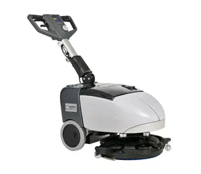 Nilfisk SC3 51 / kompaktní mycí stroj / pracovní šířka 370mm / 890 m2 / nádž: 11 L