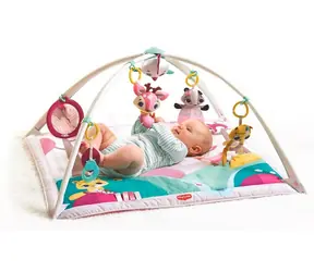 Tiny Love Hrací deka s hrazdou Gymini Tiny Princess Tales / Rozměry  86 × 76 cm / od 0 měsíců