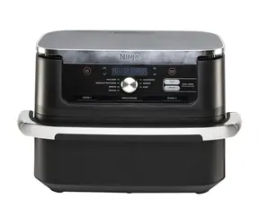 Ninja AF500EU černá / Horkovzdušná fritéza / 2470W / 10.4l / 7 programů 
