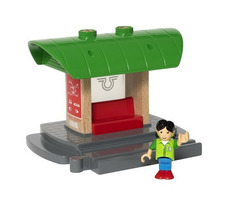 BRIO Nástupiště s rozhlasem (33840) / rozhlas se záznamníkem / 1x figurka / od 3 let
