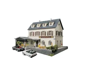 Piko 61830 Venkovský hostinec Krone / 194x160x120 mm / od 14 let