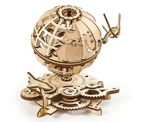 Ugears 3D dřevěné mechanické puzzle Globus / od 14 let / 184 dílků / Obtížnost: nízká